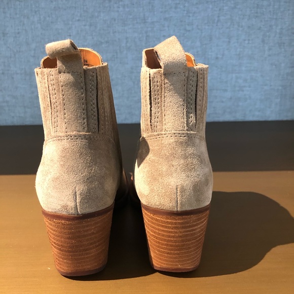 Suede booties - Picture 3 of 6